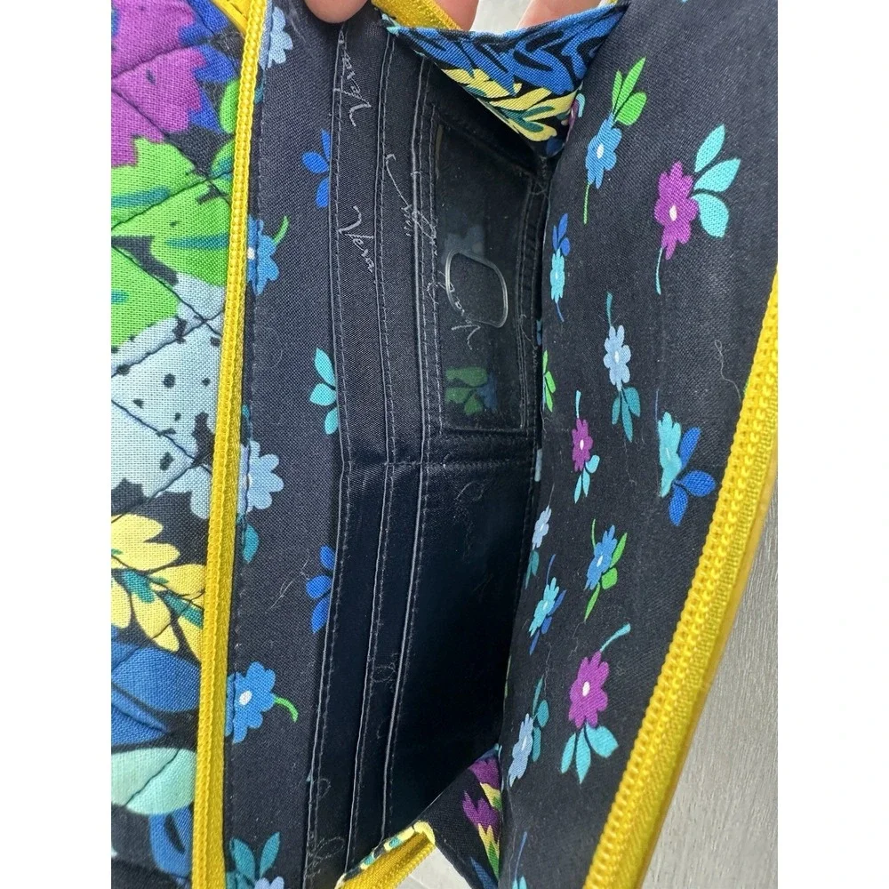 Vera‎ Bradley Midnight Blues Patricia Crossbody Purse Floral Yellow Turn Lock